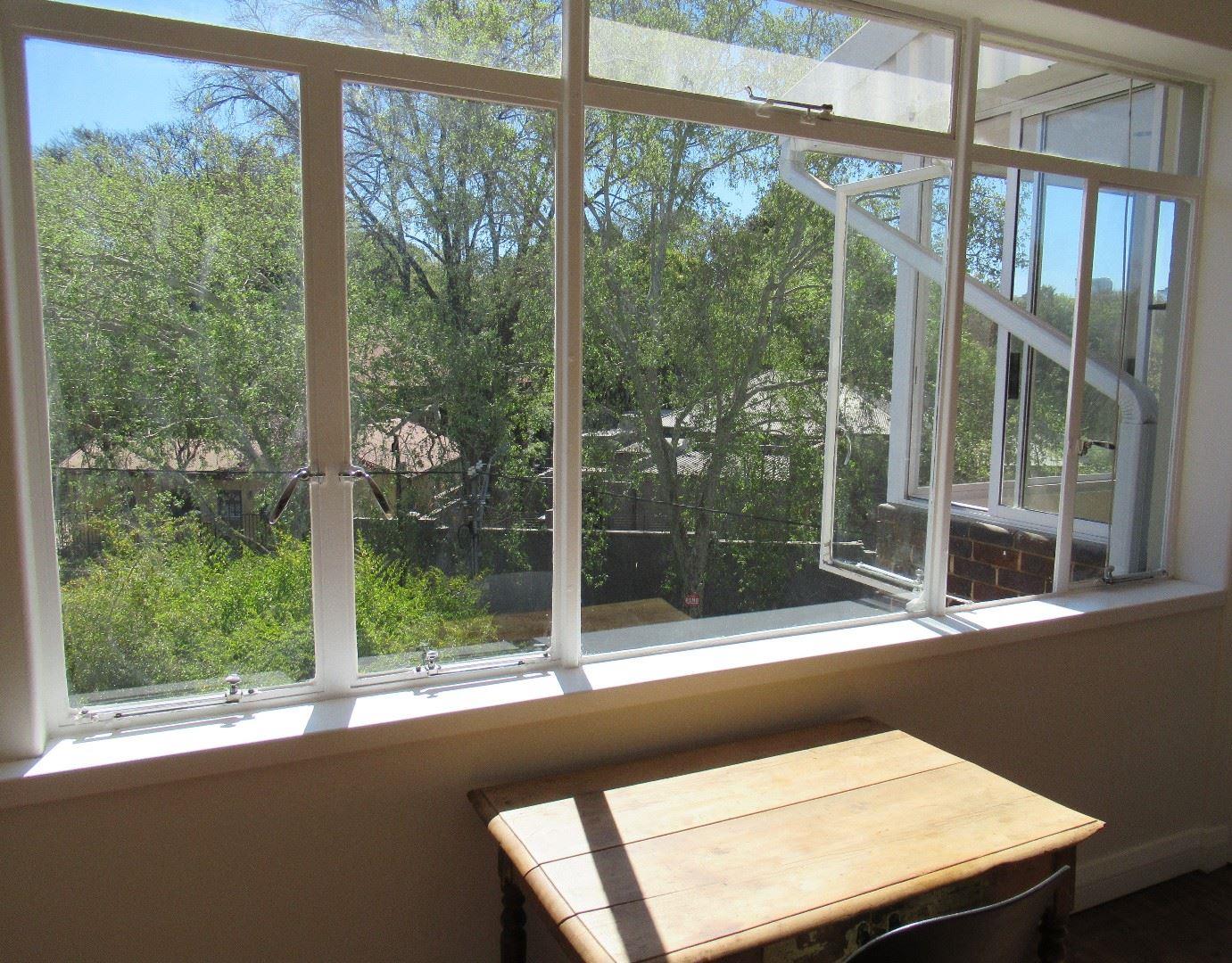 607866_706-CDP4836-Johannesburg.jpg