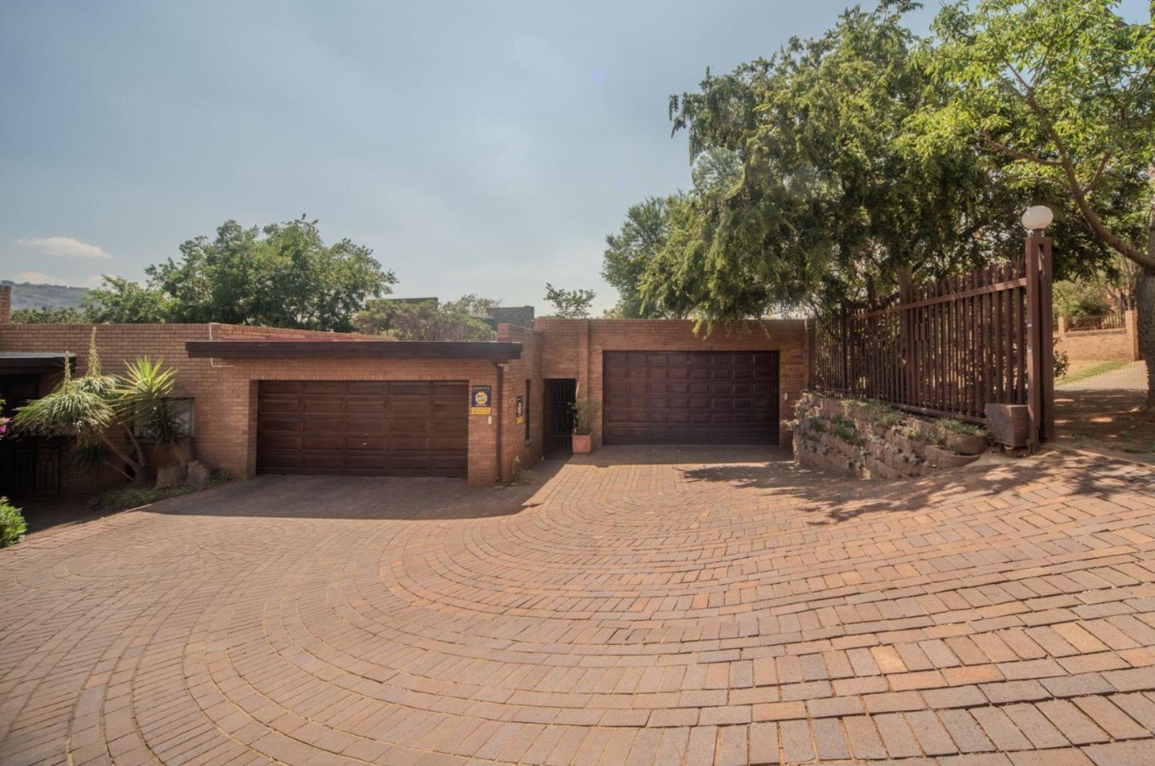 4 Bedroom House for Sale - Gauteng