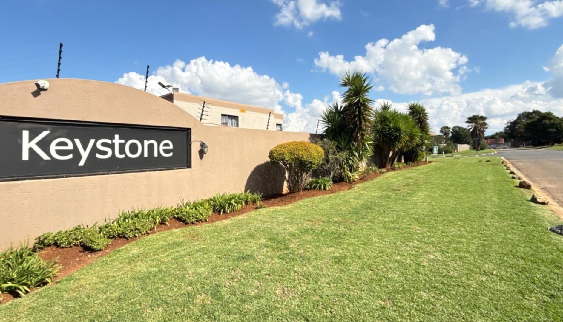 2 Bedroom Townhouse for Sale - Gauteng